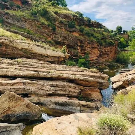 Jardines De Guara בית נופש הואסקה